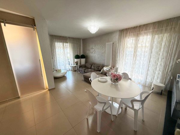 appartamento in vendita a Martinsicuro in zona Villa Rosa