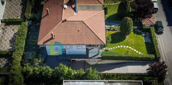 casa indipendente in vendita a Martinsicuro in zona Villa Rosa