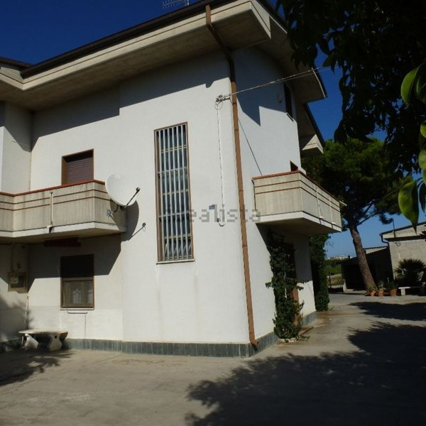 casa indipendente in vendita a Martinsicuro