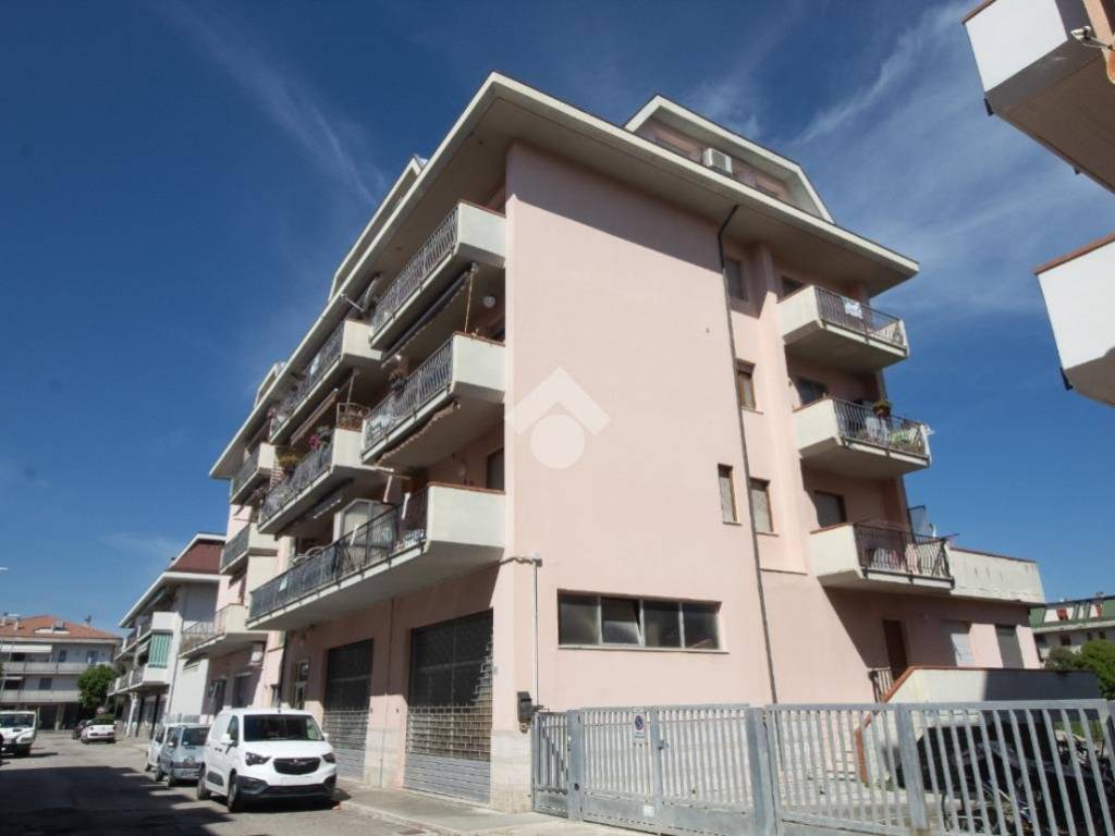 appartamento in vendita a Martinsicuro