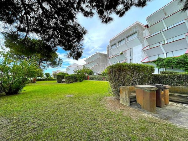 appartamento in vendita a Martinsicuro in zona Villa Rosa