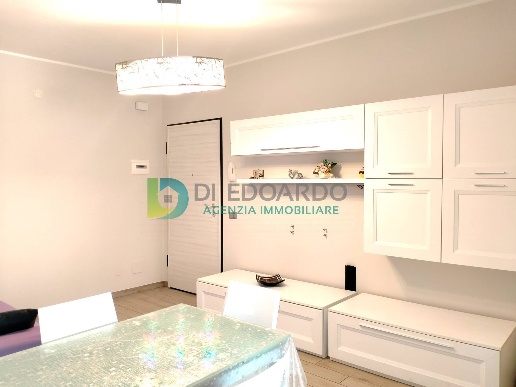 appartamento in vendita a Martinsicuro in zona Villa Rosa