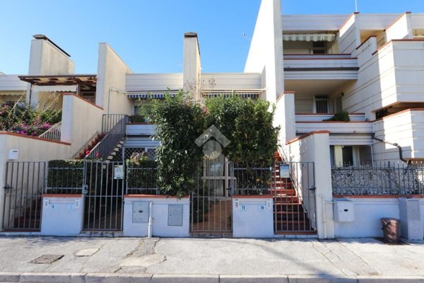 appartamento in vendita a Martinsicuro in zona Villa Rosa