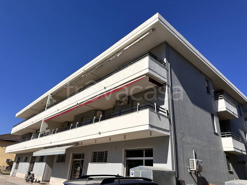 casa indipendente in vendita a Martinsicuro in zona Villa Rosa