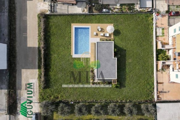 terreno edificabile in vendita a Martinsicuro in zona Villa Rosa