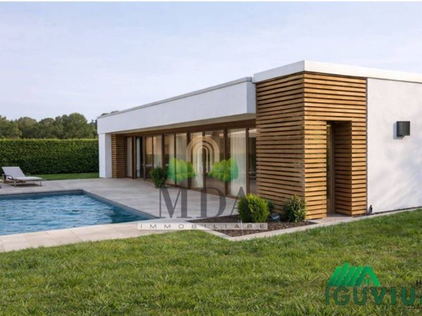 terreno edificabile in vendita a Martinsicuro in zona Villa Rosa