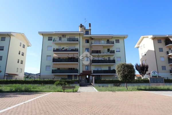 appartamento in vendita a Martinsicuro in zona Villa Rosa