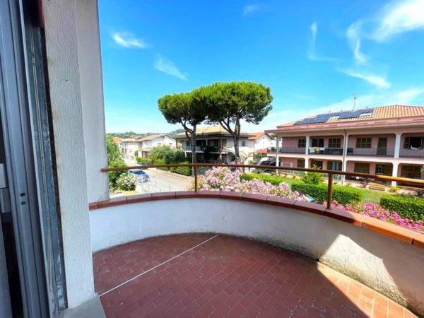 appartamento in vendita a Martinsicuro in zona Villa Rosa