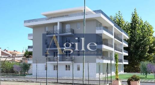 appartamento in vendita a Martinsicuro in zona Villa Rosa