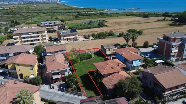 terreno edificabile in vendita a Martinsicuro