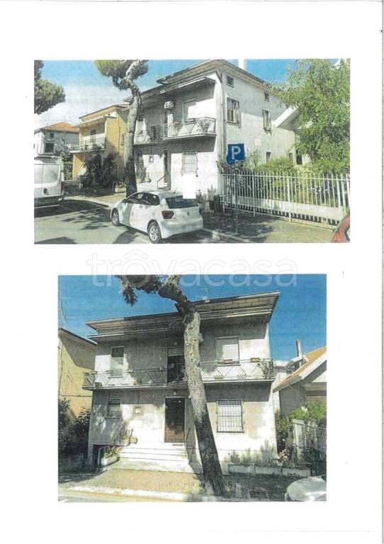 appartamento in vendita a Martinsicuro in zona Villa Rosa