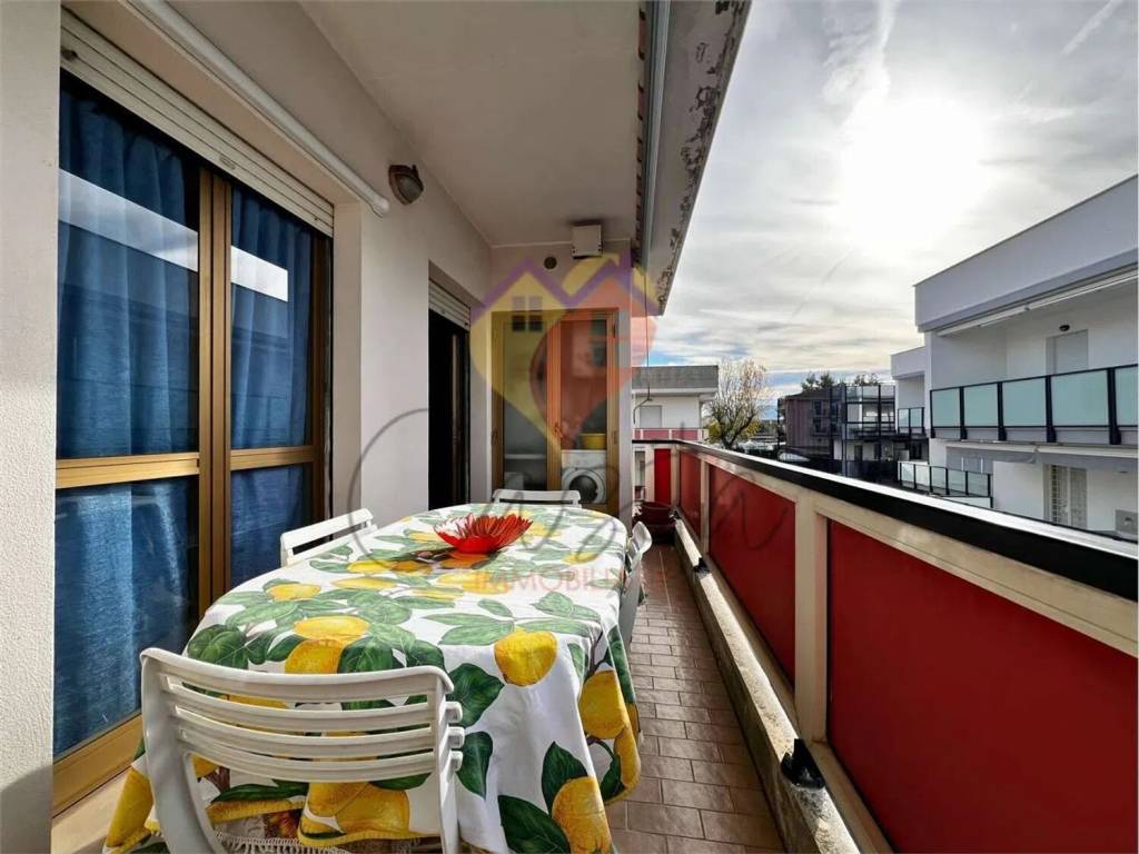 casa indipendente in vendita a Martinsicuro in zona Villa Rosa