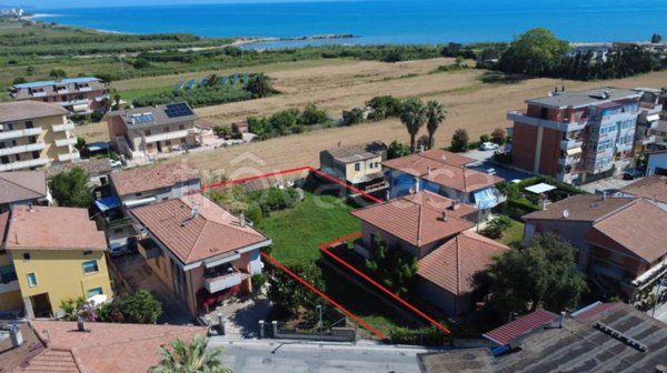 casa indipendente in vendita a Martinsicuro
