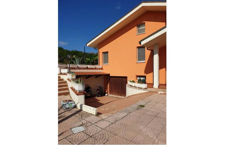 casa indipendente in vendita a Martinsicuro