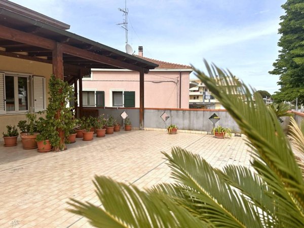 appartamento in vendita a Martinsicuro in zona Villa Rosa