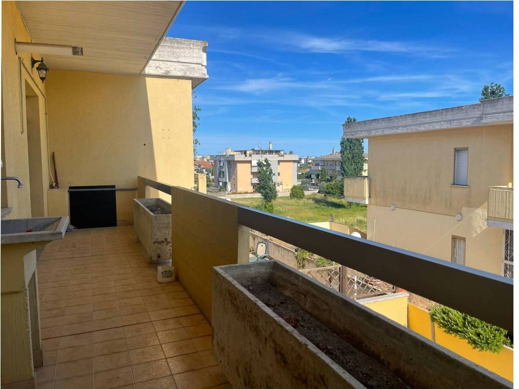 appartamento in vendita a Martinsicuro in zona Villa Rosa