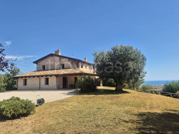 casa indipendente in vendita a Martinsicuro