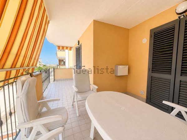 appartamento in vendita a Martinsicuro in zona Villa Rosa