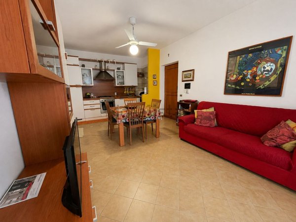 appartamento in vendita a Martinsicuro in zona Villa Rosa