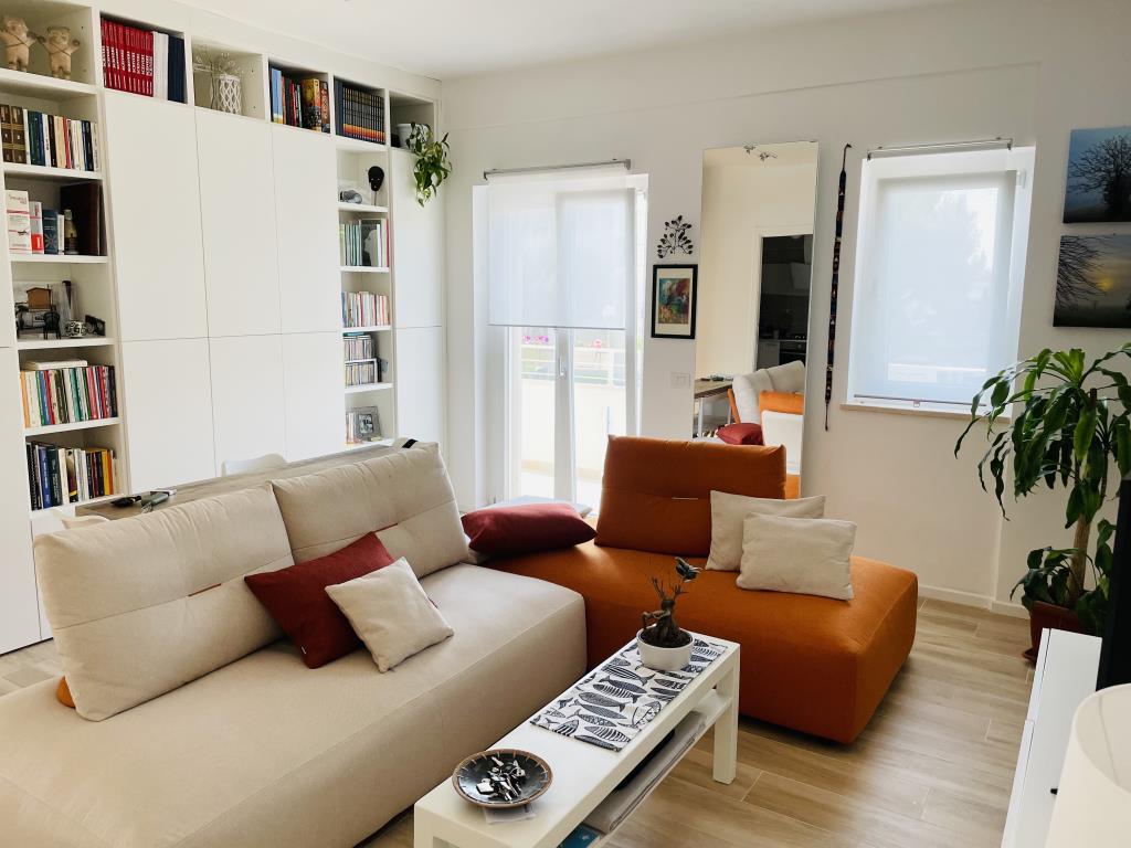 appartamento in vendita a Martinsicuro in zona Villa Rosa