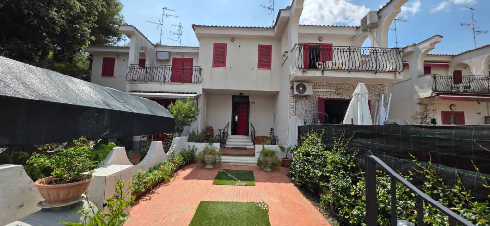 casa indipendente in vendita a Martinsicuro