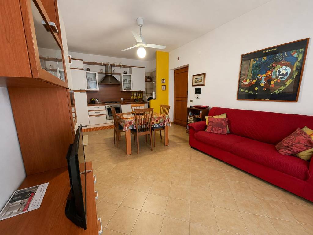 appartamento in vendita a Martinsicuro in zona Villa Rosa