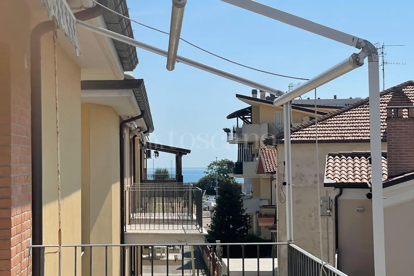 appartamento in vendita a Martinsicuro in zona Villa Rosa