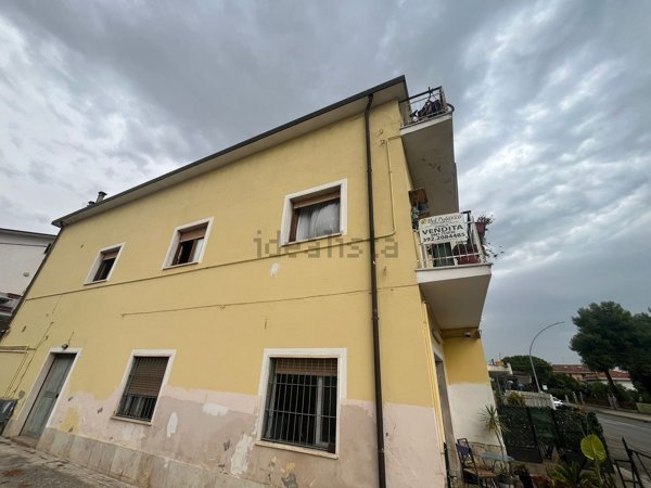 appartamento in vendita a Martinsicuro in zona Villa Rosa