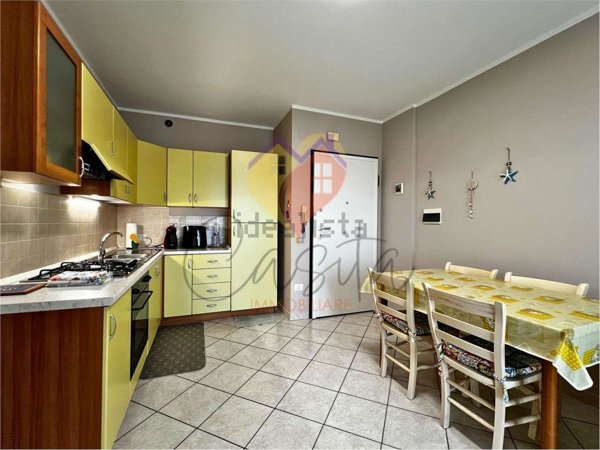 appartamento in vendita a Martinsicuro in zona Villa Rosa