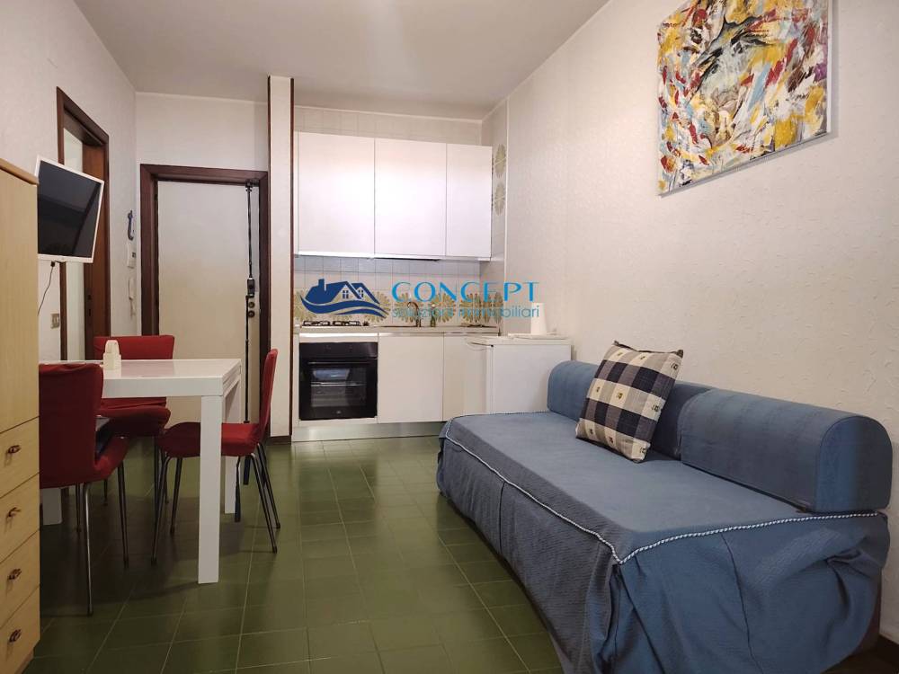 appartamento in vendita a Martinsicuro in zona Villa Rosa