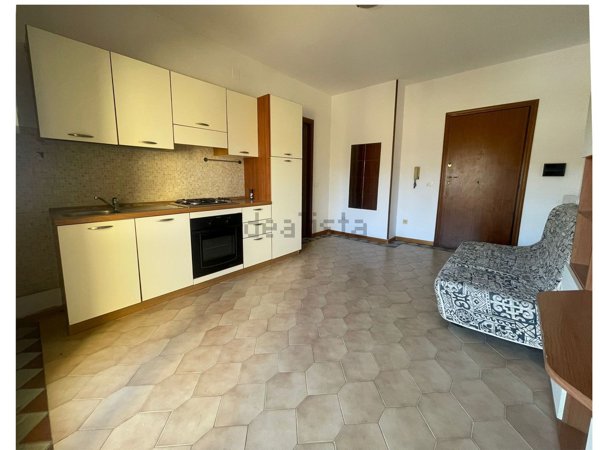appartamento in vendita a Martinsicuro in zona Villa Rosa