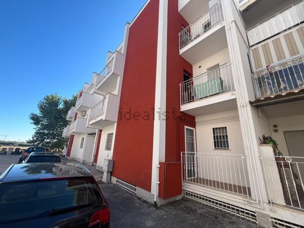 appartamento in vendita a Martinsicuro in zona Villa Rosa