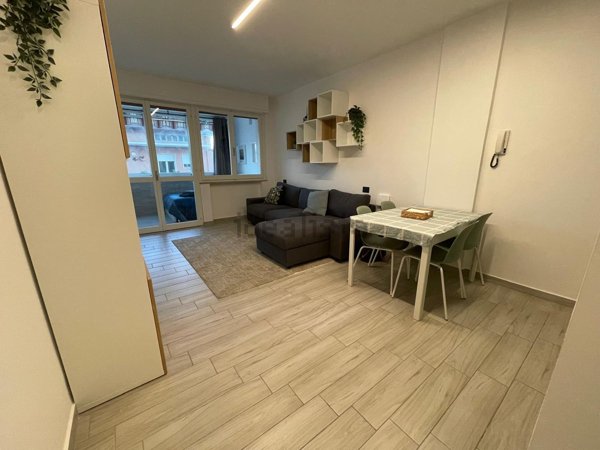 appartamento in vendita a Martinsicuro in zona Villa Rosa
