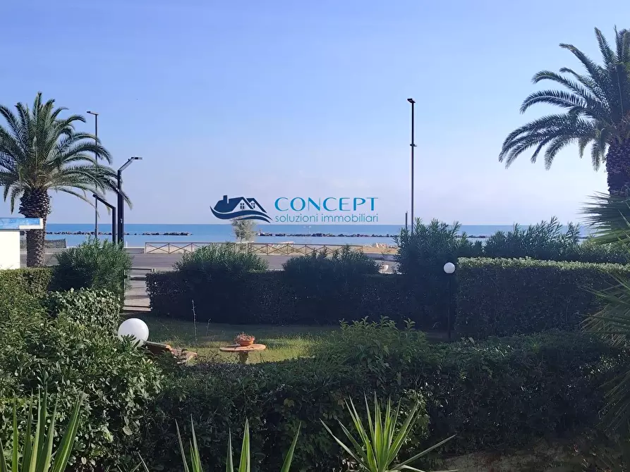 appartamento in vendita a Martinsicuro in zona Villa Rosa