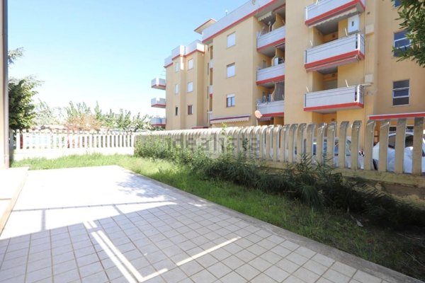 appartamento in vendita a Martinsicuro in zona Villa Rosa