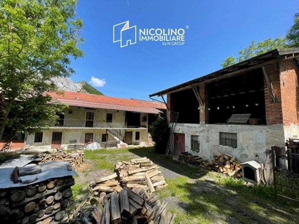 casale in vendita a Roccavione in zona Brignola