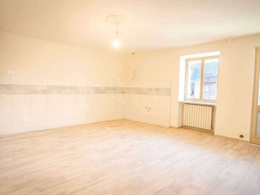 casa indipendente in vendita a Roccavione