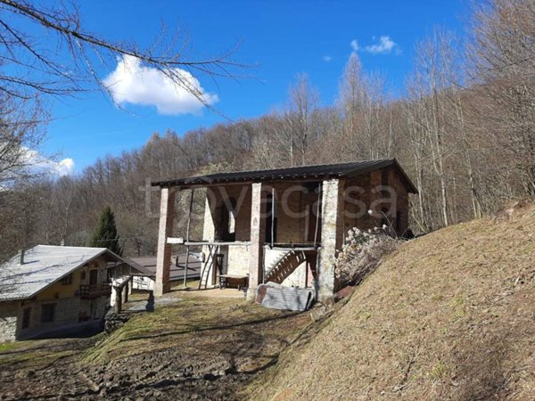 casa indipendente in vendita a Roccavione