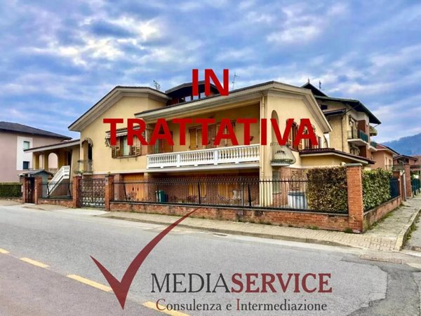casa indipendente in vendita a Roccavione
