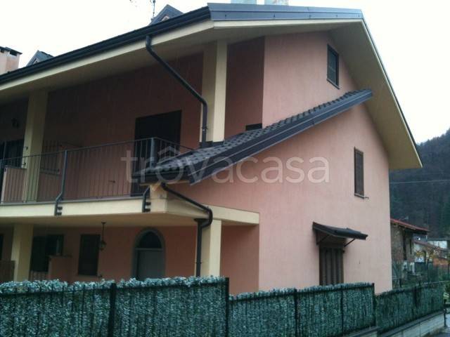 casa indipendente in vendita a Roccavione