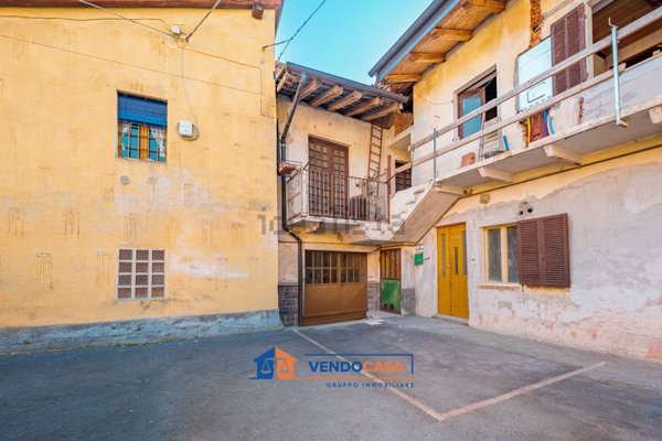 casa indipendente in vendita a Roccavione