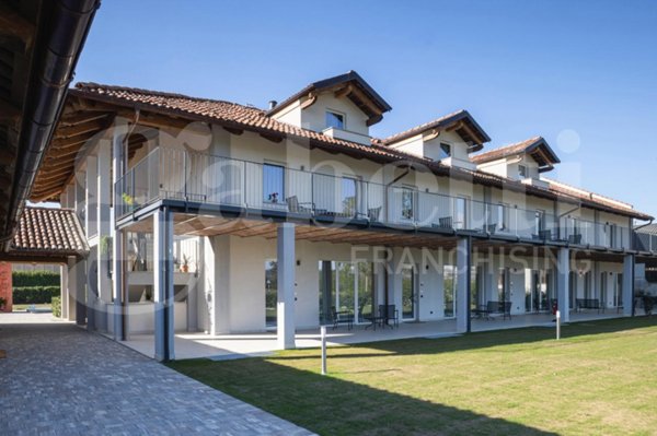 locale di sgombero in vendita a Roddi