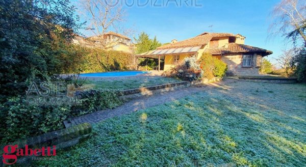 casa indipendente in vendita a Roddi