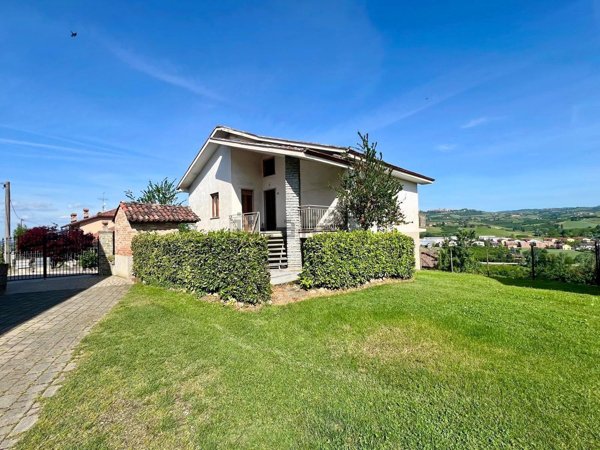 casa indipendente in vendita a Roddi