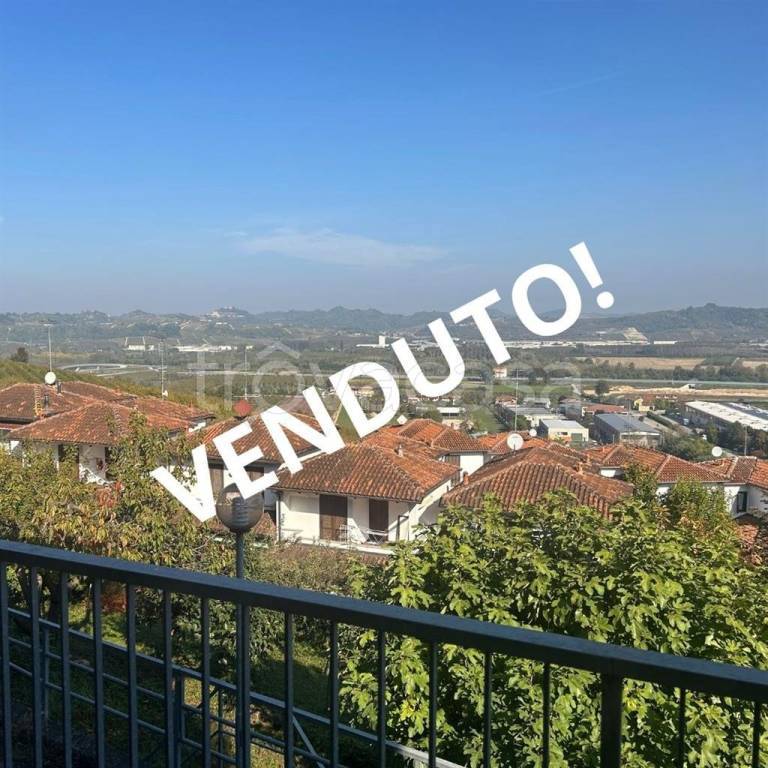 casa indipendente in vendita a Roddi