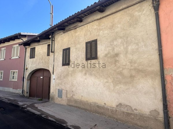 casa indipendente in vendita a Roddi