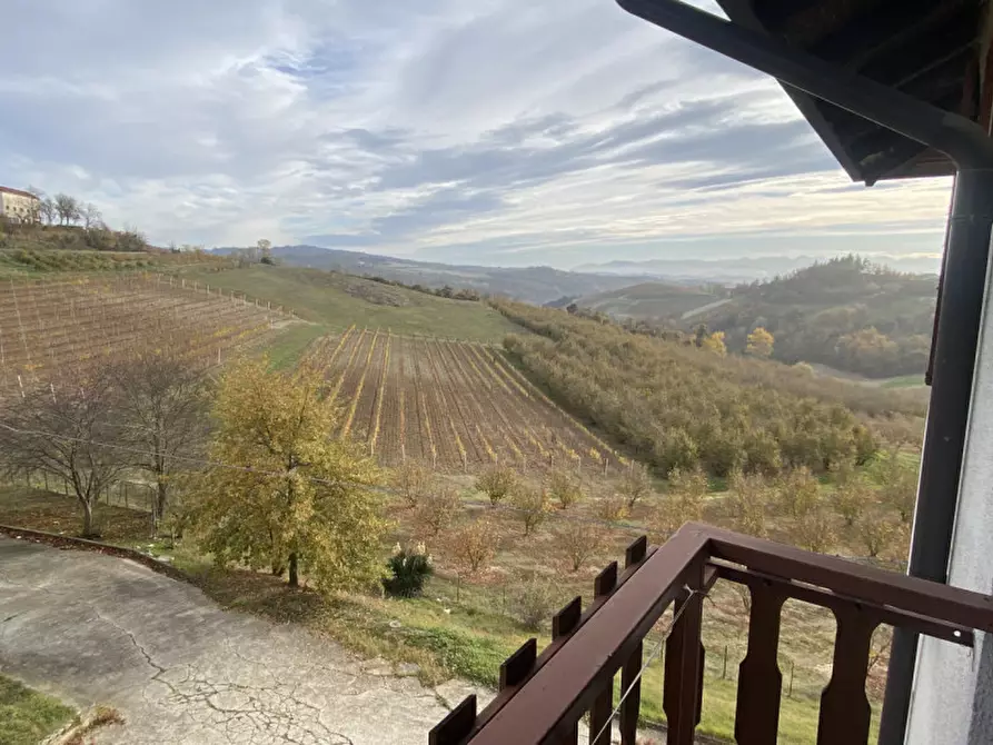 appartamento in vendita a Roddino in zona Lopiano