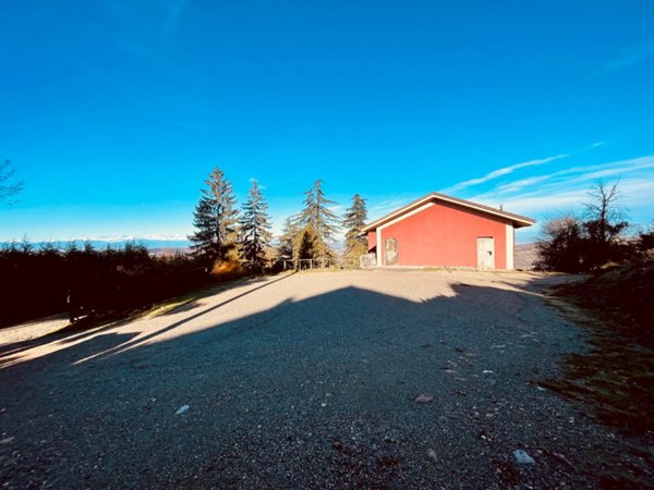 casa indipendente in vendita a Roddino