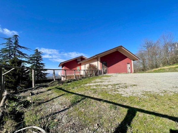 casa indipendente in vendita a Roddino in zona Noé