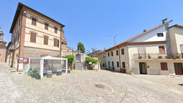 locale commerciale in vendita a Rodello